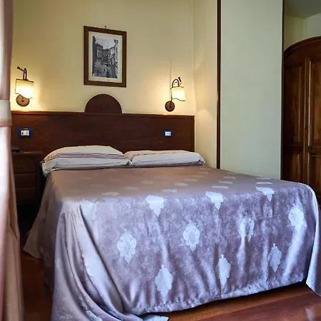 Max Hotel Aversa