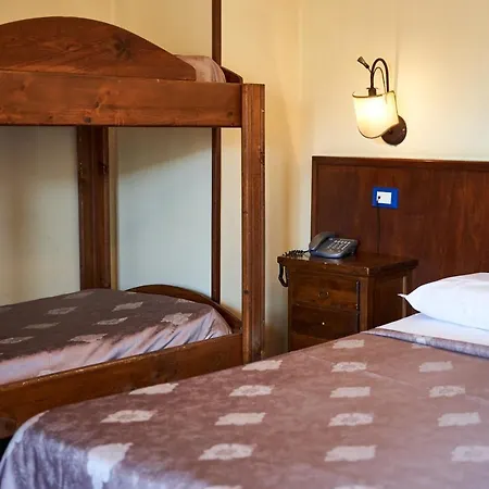 Hotel Max 3*