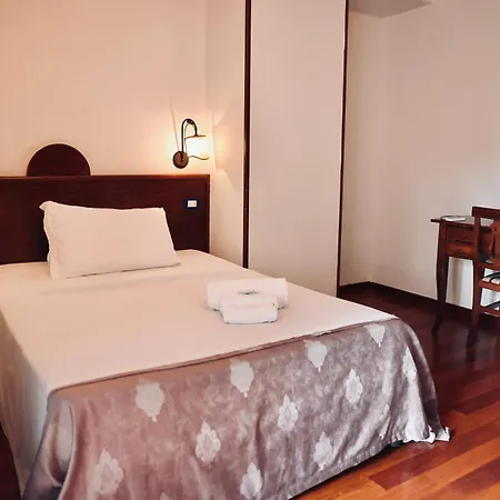 Max Hotel 3*
