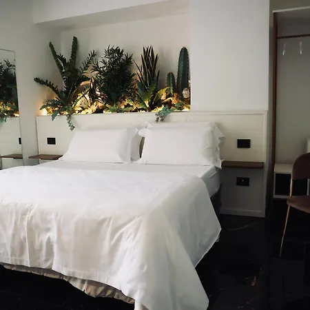 Hotel Max Aversa