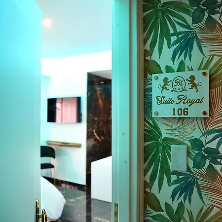 Max Hotel
