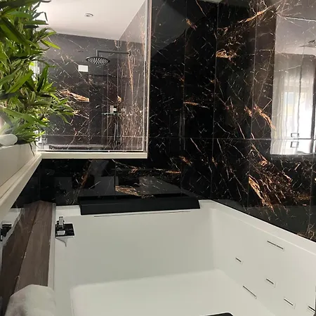 Max Otel 3*