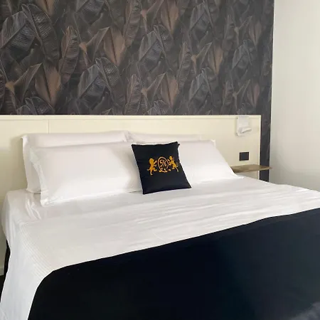 Otel Max Aversa