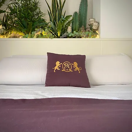 Otel Max
