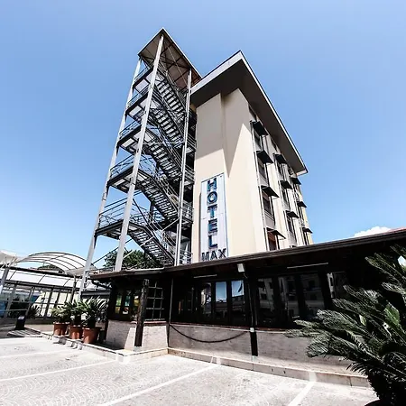 Max Hotel Aversa