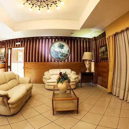 Max Hotel Aversa